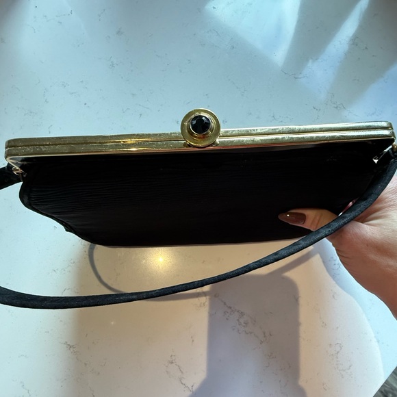 Vintage Meyers Made in USA Elegant Black Women's Handbag - Picture 6 of 9